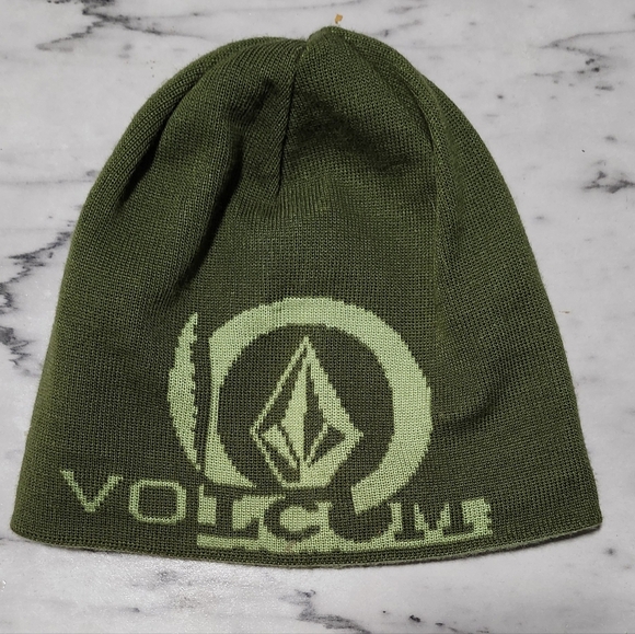 Volcom green acrylic knit beanie - Picture 1 of 4